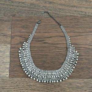 Huge semi chocker necklace in black silver